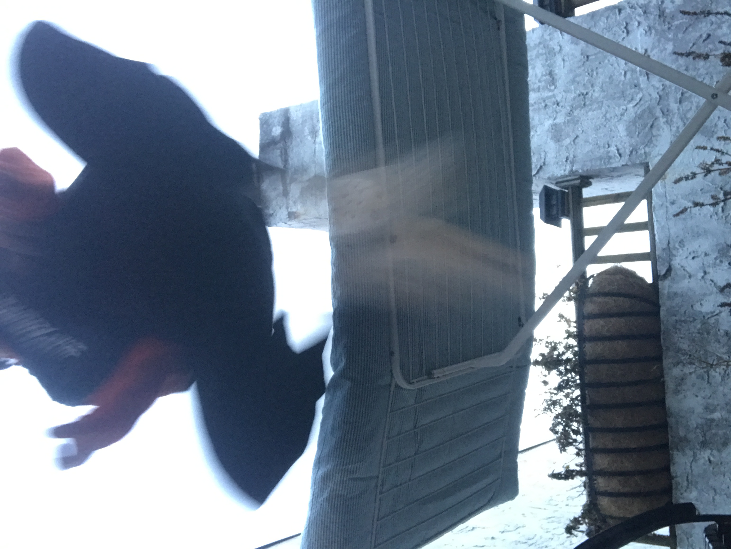 jumpy