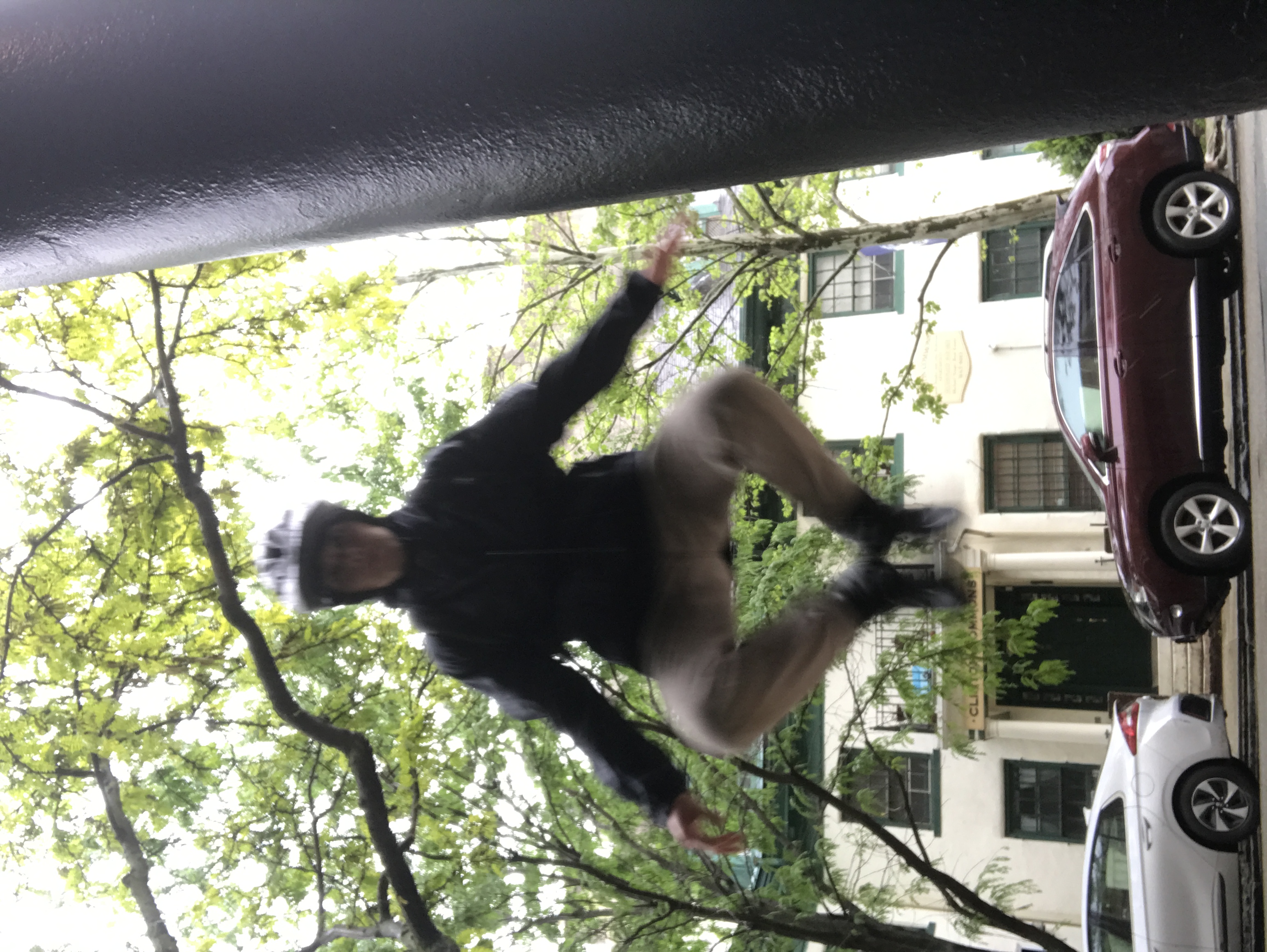jumpy